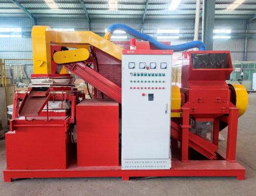Το εργοστάσιο της Κίνας παρείχε granulator ανακύκλωσης πώλησης του 2022 τα καυτά καλώδια μηχανών ανακυκλώνοντας τη μηχανή
